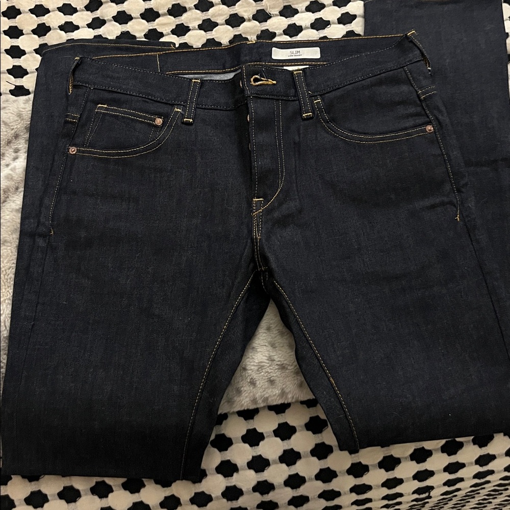 Men's Dark Blue Jeans